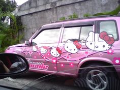 Hello Kitty News Videos Reviews And Gossip I M So Attracted With Pink Cars Especially When There Is A Hello Kitty Design