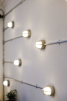 Displaying Gallery of Black Iron Chandeliers (View 3 of 20 Displaying Gallery of Black Iron Chandeliers (View 3 of 20