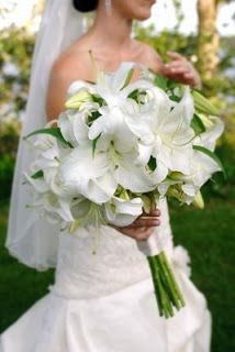 69 Best Oriental Lily Wedding White Casablanca Images On Pinterest White Casablanca Lillies And Red Roses Wedding Bouquet Lily