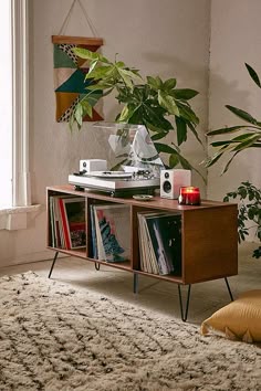 Urban Outfitters - Blog - UO Guide: The Perfect Night In ... Urban Outfitters - Blog - UO Guide: The Perfect Night In ...