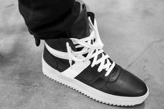 ADIDAS ORIGINALS JOHN Wall 2 Basketball Sneakers New, BHM ADIDAS ORIGINALS JOHN Wall 2 Basketball Sneakers New, BHM