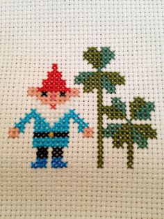 Hatching Chick 3 Cross Stitch Pattern
