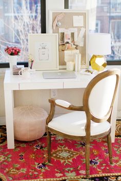 How To Style The West Elm Parsons Desk Office Es And Styling Makes Me Hy The West Elm Parsons Desk Three Ways