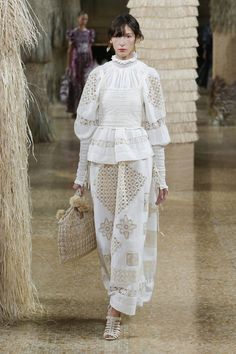 Ulla Johnson Spring 2019 Ready-to-Wear Collection - Vogue