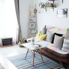 Desain Ruang Tamu Tradisional A Modern Http Www Hargarumah Info Desain Ruang Tamu Tradisional A Modern Http Www Hargarumah Info Pinterest