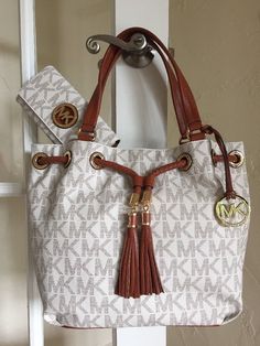 michael kors hamilton bag navy michael kors jet set signature tote