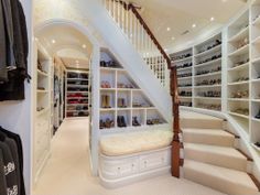 65 Best A S Dream Closet Images On Pinterest Walk In A Walk In Closet Is Dream Of Every Or Lady Who Loves To Keep Shoes Bags And Dresses So We Have Found 10 Absolutely Bewitching Desig
