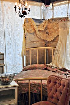 40 Great Rustic Cowboy Victorian Decor Images Great Headborad Old Doors And Vintage Lace Lovely Gypsy Decor