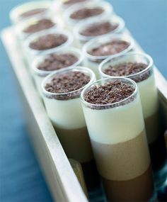 chokolade dessert i glas chokolade dessert i glas