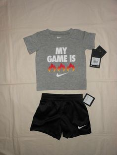 size 12M 18M 24M NWT Nike Baby Boys 2pc red shirt and pants outfit set