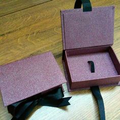 DCWV moment Maker Or Réglable 6-Hole Punch