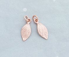 20 Pcs Silver Hollow Rose Leaf Vein Fashion Pendants Connector DIY Making