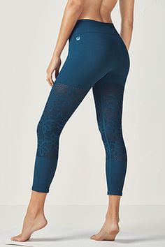 Shawhuaa Womens Tights Yoga Running Leggings Capri Pants Medium Pink+Black