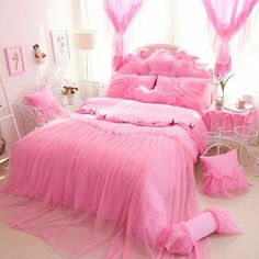 80 Best Bedrooms Images On Pinterest In 2018 Bed Covers Daybed Princess Beds Wedding Cotton Bedding Duvet Sets