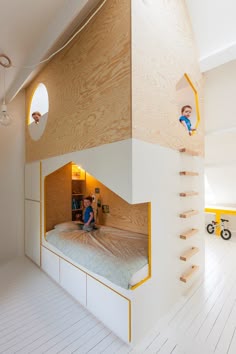 Build a large desk for the kids so that there is plenty of room for ... Build a large desk for the kids so that there is plenty of room for ...