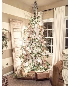 farmhouse christmas cottage rustic decor decorating decoration incredible tree outdoor country modern french holiday check island cool homedecorish