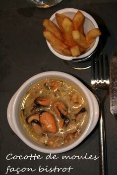 Les 10+ meilleures images de La gastrononmie francophone en Une bonne casserole de moules, un classique de la mer