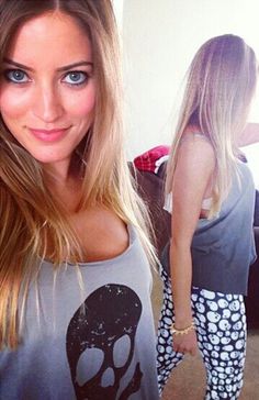 Ijustine Tits