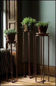 Melody Maison Tall Copper Bullet Plant Stand