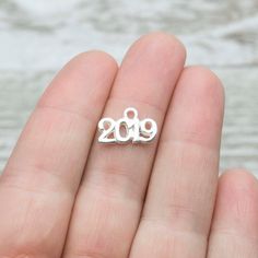 20.5MM Antique Silver Tone Flower Connector jewelry findings,Flower charm,Flower pendant,two holes Charms