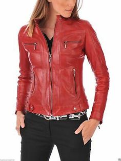 A SPECIFIC STATE Giacca da Motociclista Asimmetrica Rossa da Donna in Vera Pelle con Eleganti Zip