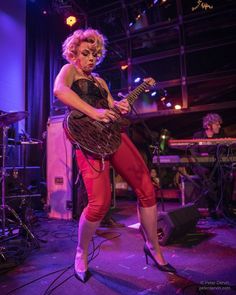 80 Samantha Fish Hoopes Ideas Samantha Guitar Girl Female Guitarist