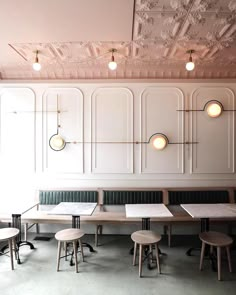 See How This Pizza Joint is Also Serving Up Good Design | Photo Credit: The Lust List