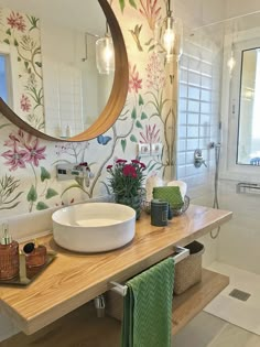 Bathroom Interior Design, Small Bathroom Decor, Bathroom Decor, Bathroom Inspiration, Bathroom Design Small, Bathroom Design, Small Bathroom