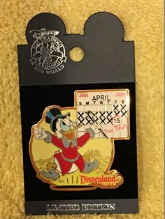 PINS DISNEYLAND DISNEY MICKEY PIN TRADING PORTRAIT DE PLUTO CHIEN 4 OF 5 N°34
