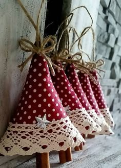 58 Besten Holz Deko Ideen Bilder Auf Pinterest In 2018 Christmas Tree Ornaments Weihnachten Nähen Selbstgemachtes Christbaum Weihnachtsmann Dekoration