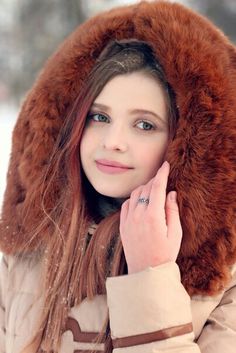 30+ Best Parka coat. Cute girl images in 2020 | kabátok, kabát 30 Best kabátok images | Kabátok, Parka, Műszőrme