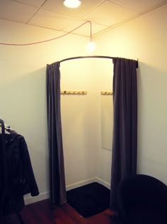 Mare Interior Love The Curtain Idea For Dressing Room A516caacf056bf63ebdb4041141e3ce3 Jpg 600 800