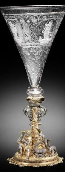 Alchemy Magic Gothic Dragon Claws 8oz Wine Glass Goblet Chalice Cup Serveware