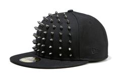 STARRED OVER BLACK//WHITE NEW ERA BOBBLE BEANIE