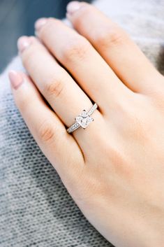 Solid 925 Sterling Silver Round Cut Classic Crown Solitaire Wedding Engagement Ring CZ Cubic Zirconia 1.25ct.