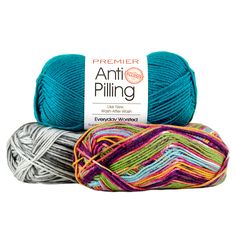 Deborah Norville Everyday Solid ROYAL BLUE 100/% Acrylic 4 oz Worsted Wt #4