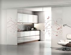 Bianco latte aluminum structure and glossy bianco latte lacquered ... Porte design per interni