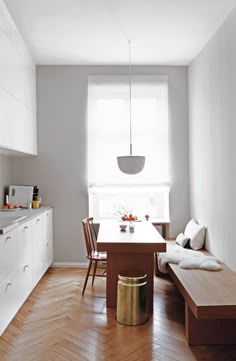 verstecktes home office aus massivem nussbaum team 7 studio oink pfarrwohnung in alzey auf ad 213 besten küchen bilder pinterest 2018 interior design verstecktes home office aus massivem nussbaum team 7 studio oink pfarrwohnung in alzey auf ad 213 besten küchen bilder pinterest 2018 interior design