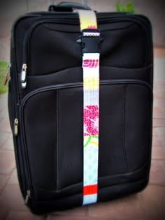 2 Pack Handle Wrap grip for travel bag and luggage handle grip Made in USA.