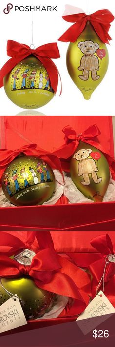 Pier 1 Metal Jingle Bell 12 Ornaments 1.5/" Red /& Green Stars /& Snowflakes New