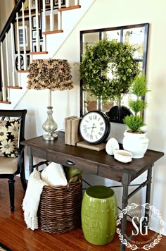 Foyer Ideas Unique Diy Entryway Ideas For Small Foyers And Apartment Entryways Inspiration Design Foyer Ideas Awesome Diy Entryway Ideas For Small Foyers And Apartment Entryways Design Decoration