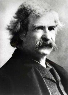 AUTHOR SAMUEL CLEMENS MARK TWAIN IN GRADUATION SCHOLAR ROBES ART CANVAS PRINT