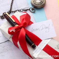 DAD Engraved Multi-function Luxury Gift Pen with Flashlight Touch Stylus and Writing Tip Fathers Day Christmas Birthday Gift Idea for Dad from Son Daughter Kids