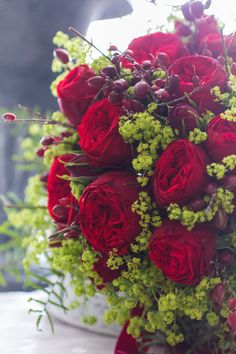 Red Garden Rose Bouquet 22 gorgeous monochromatic wedding bouquets | event photos, peony Red Garden Rose Bouquet 22 gorgeous monochromatic wedding bouquets | event photos, peony