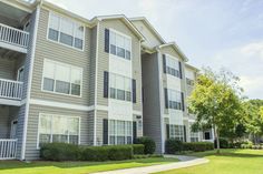 ClearView Apartments in Holland, MI | Cottonwood Communities ... ClearView Apartments in Holland, MI | Cottonwood Communities ...
