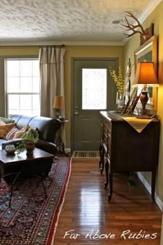 Optimized Entryway in Living Room | HOUSE*TWEAKING - THESE ARE THE ... Optimized Entryway in Living Room | HOUSE*TWEAKING - THESE ARE THE ...