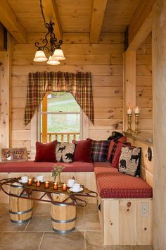 Why Have I Not Thought Of The Flannel Plaid Theme Crafts Pinte Check Out This Gorgeous Log Home The Great Room Within Is Simply Breathtaking Small Cabin Decorsmall