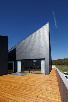architektonische schindeln schiefer holz einmal schiefer komplett wohnhaus in krostoszowice von rs robert skitek 632 besten material bilder auf pinterest 2018 solar energy architektonische schindeln schiefer holz einmal schiefer komplett wohnhaus in krostoszowice von rs robert skitek 632 besten material bilder auf pinterest 2018 solar energy