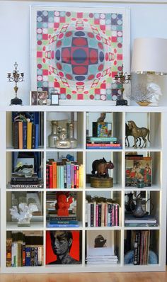 Idées Déco Pour Une Ambiance Chic Et Glamour Drink Bar Lack Ikea Expedit Bookcase With Mirrored Back Styled By Design Manifest