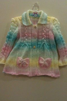 bayanlar elimizde degisik ve guzel olan bir kiz cocuk hirka modeli bulunmaktadir islenilmesi kolay olan bu el orgusu h baby knitting patterns orgu hirkalar
